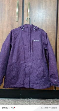 Columbia windbreaker