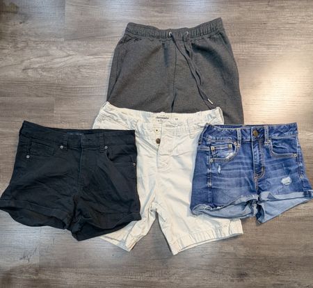 3763 - American Eagle, Aeropostale, Abercrombie Shorts