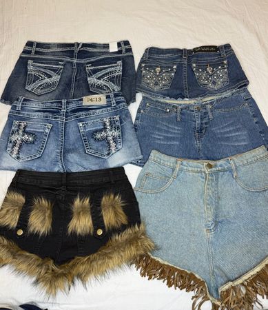 Y2K Mini Shorts | V-T360