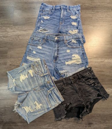 3771 - American Eagle, Aeropostale Shorts