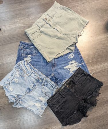3773 - American Eagle, Aeropsotale Shorts