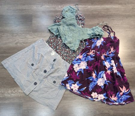 3772 - American Eagle, Hollister, Aeropostale, Abercrombie Dresses, Skirts, Crop Top