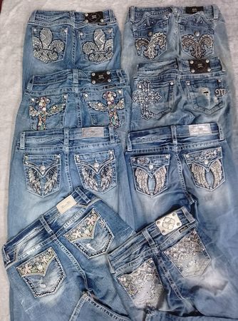 CR6633 Miss Me Flare / Straight Jeans