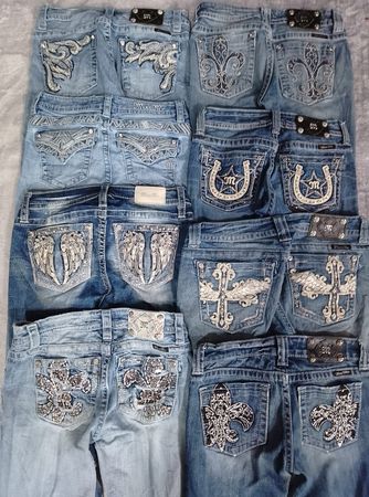 CR6640 Miss Me Flare / Straight Jeans