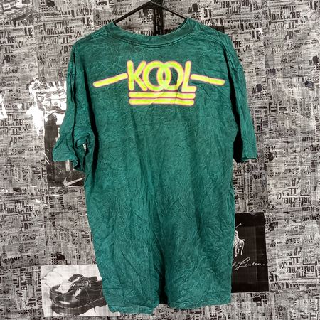 SINGLE STITCH T-SHIRTS- BUNDLE 33