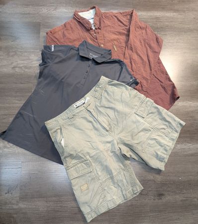 3860 - Columbia Half and Full Sleeves Shirts, Half Sleeves T-Shirts, Shorts