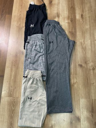 AV-0993 Under Armour Track Pants
