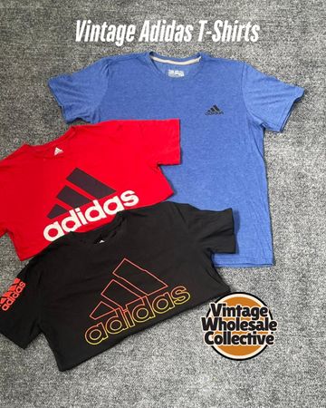 Vintage Adidas T-Shirts - (18/02)
