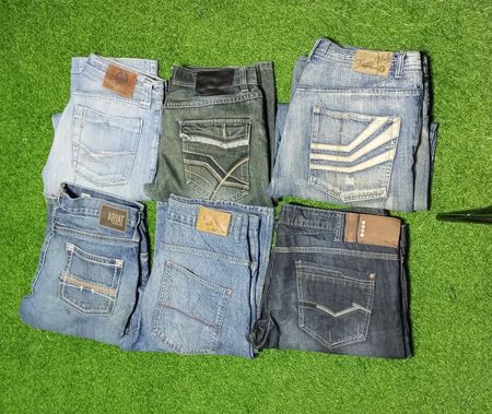 ARIAT AND OTHER MIX BRANDS JEANS (ID 219)