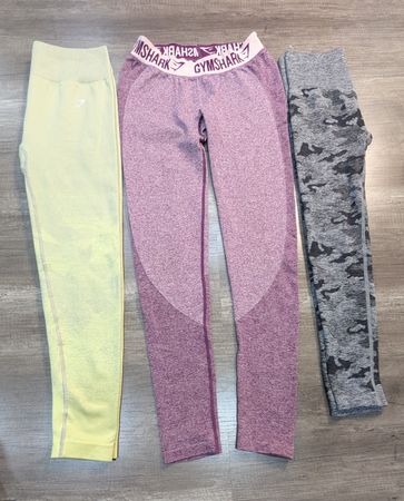 3902 - Gymshark Leggings
