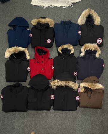 Canada Goose Original Puffer Jacket 12 Pieces
