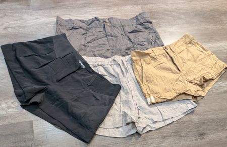 3912 - Zara , Express, Y2K Style Shorts