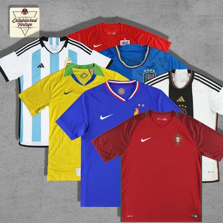 t-shirts authentiques de football | EV2102