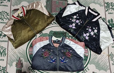 Lady Embroidred Bomber Jacket