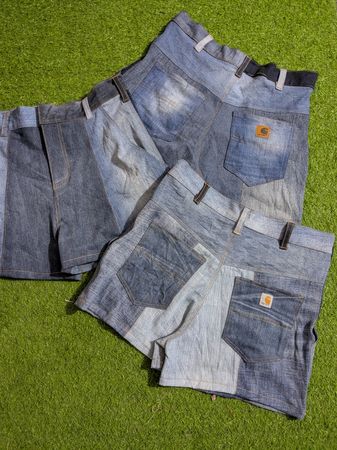 Shorts en denim Carhartt upcyclés
