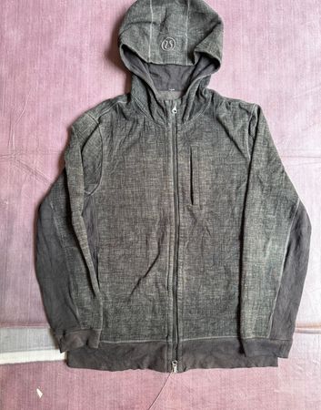 「Lululemonジャケット」