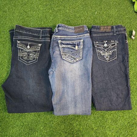 AV-1041 Y2K Style Flare Jeans