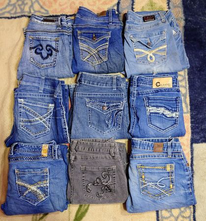 WALLFLOWER AND OTHER BRAND JEANS (21)