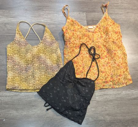 3965 - Débardeur Style Y2K