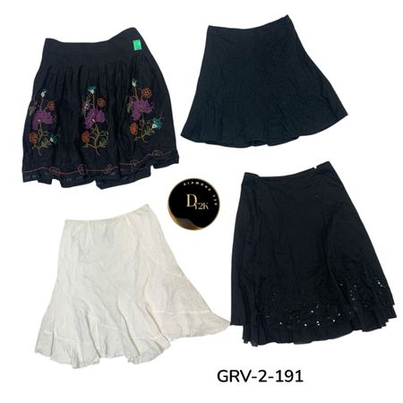 Y2K Streetwear black white Cotton Skirt – Clean Fit, Retro Energy (GRV-2-191)