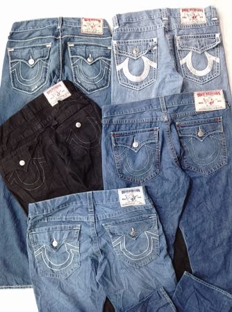 CR6749 True Religion Men’s Jeans