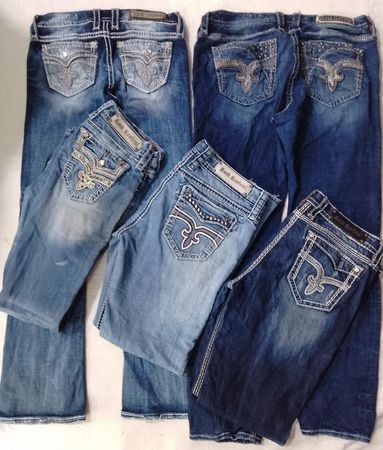 CR6758 Rock Revival Flare Jeans