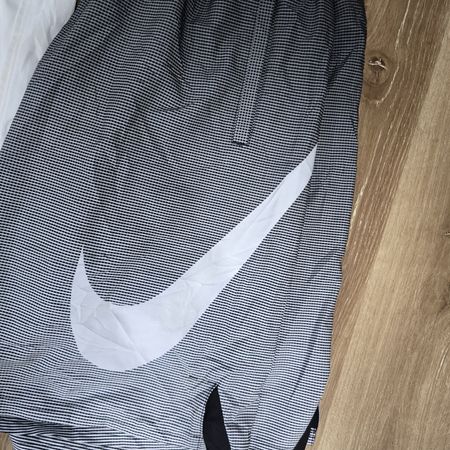 AV-1054 Nike Shorts