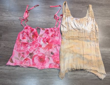 3976 - Y2K Style Cami top