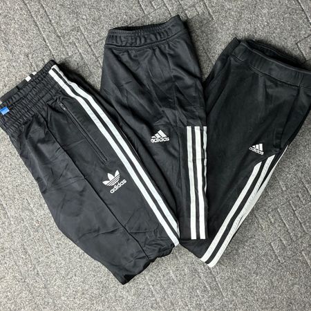 Pantalons de sport Adidas (CV:270)