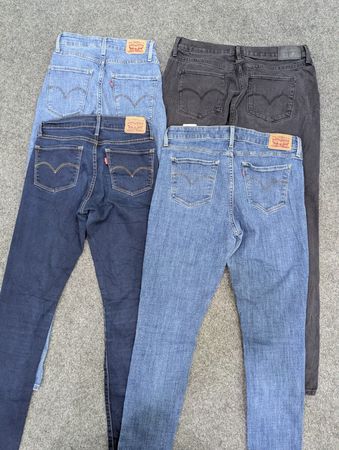 ZV1967 Damen Levi’s Jeans