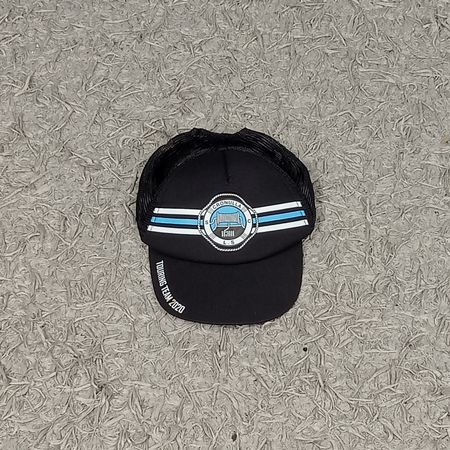 VINTAGE CAPS BUNDLE 03