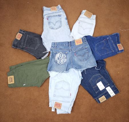 Levi’s Vintage Low Waist & Basic Shorts