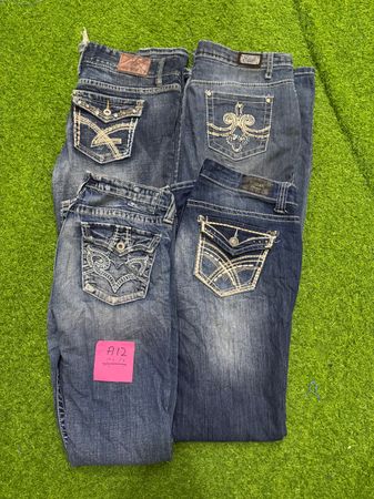 Y2k women or ladies bootcut and flared jeans
