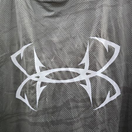 AV-1087 Under Armour T-shirt l/s