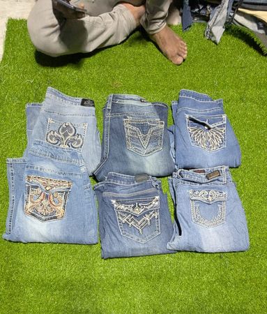 VIGOSS AND OTHER BRAND JEANS (MR242)
