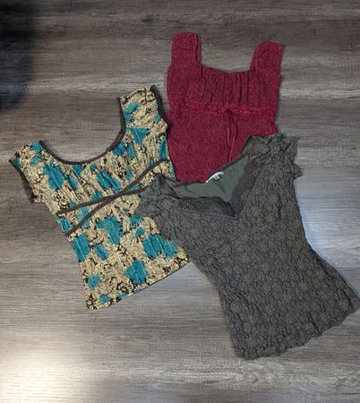 4074 - Y2K Style Cami tops