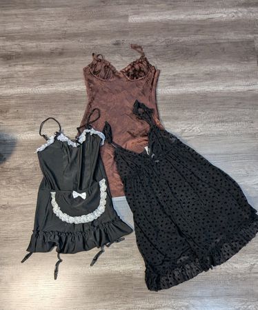 4076 - Y2K Style Camisole