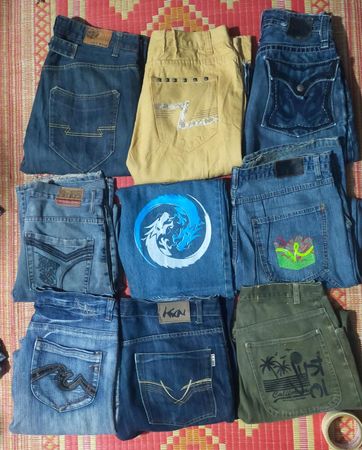 U.S. POLO ASSN AND OTHER MIX BRANDS JEANS  (ID 337)