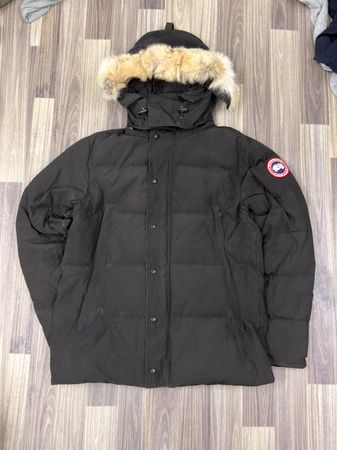 Canada Goose Parkas