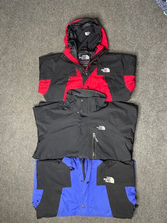 The North Face Summit Series 12 pieces