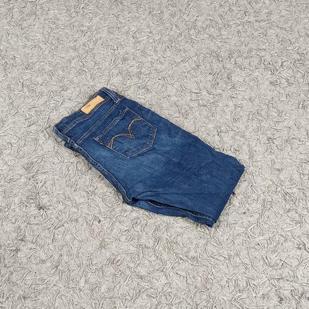 LEVI'S WOMEN'S DENIM JEANS BUNDLE 15