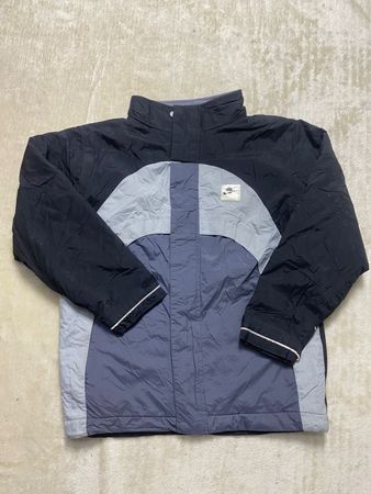Mixed brand windbreaker