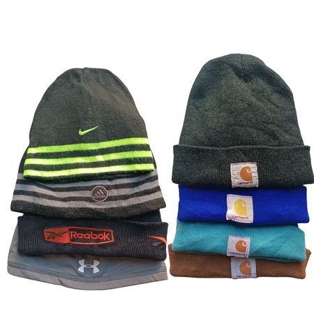 Carhrtt & mix brand beanies