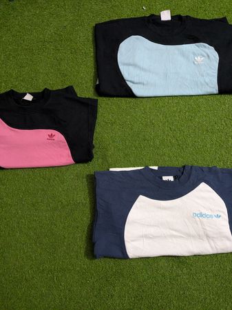 アップサイクルスウェットシャツ Adidas