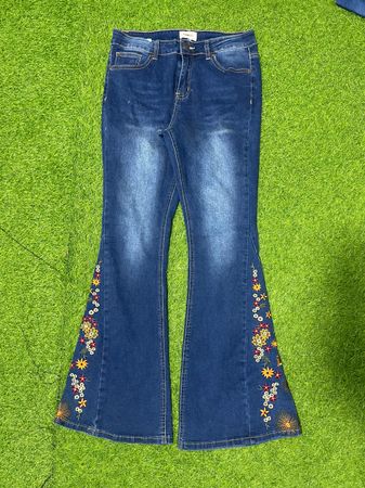 Yv254 Floral bell Bottom jeans 9P