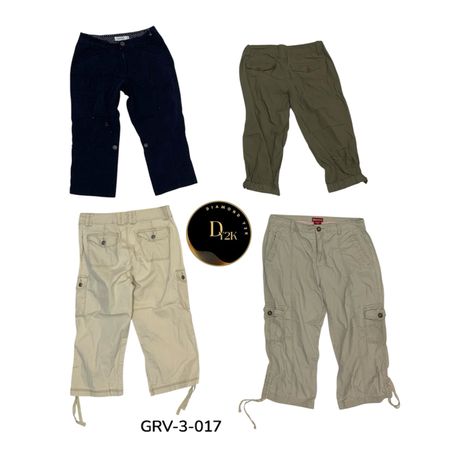 Y2K Cargo Capri Pants – Vintage 2000s Streetwear for Women (GRV-3-017)