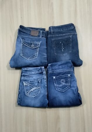 JA 0617 Women’s Embellished Flared Jeans