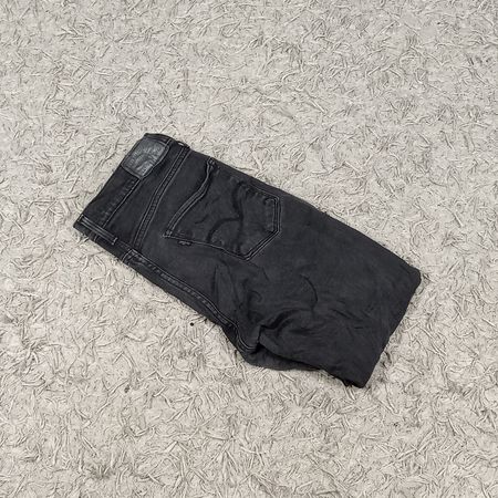 LEVI'S WOMAN'S DENIM JEANS - BUNDLE 26