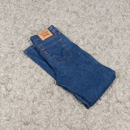 LEVI'S WOMAN'S DENIM JEANS - BUNDLE 27