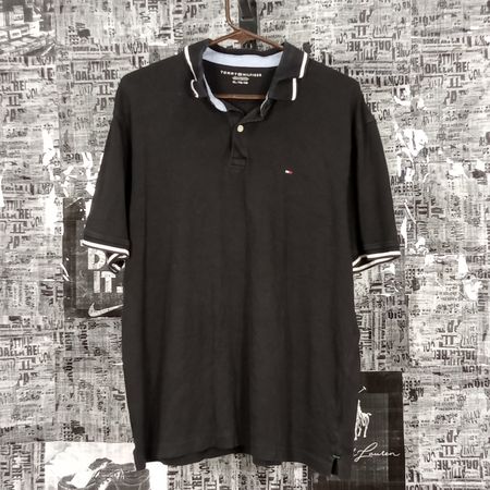 TOMMY HILFIGER POLO SHIRTS & CREW NECK T-SHIRT BUNDLE 03